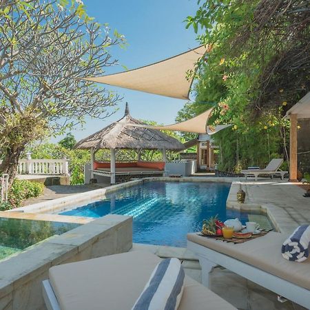 Villa Dinding Batu سينغاراجا المظهر الخارجي الصورة