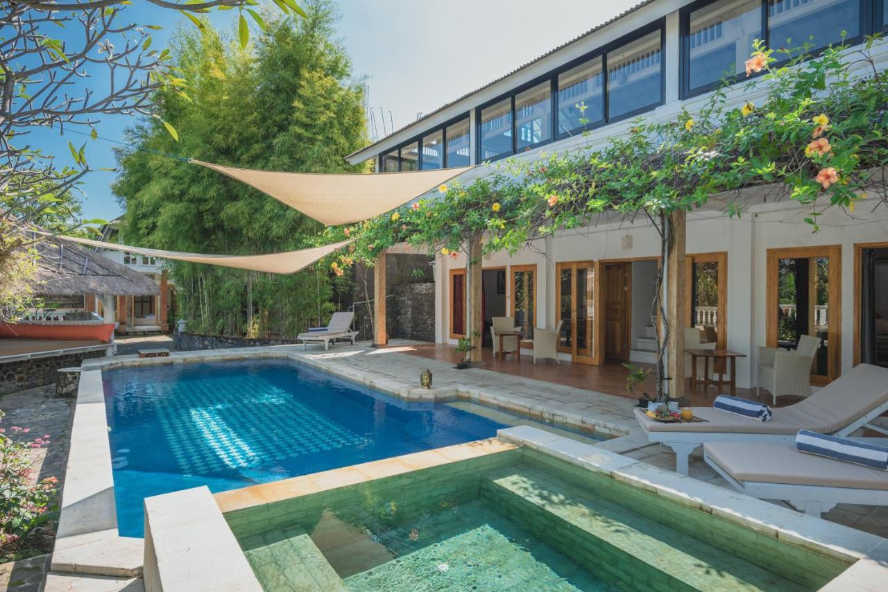 Villa Dinding Batu سينغاراجا المظهر الخارجي الصورة