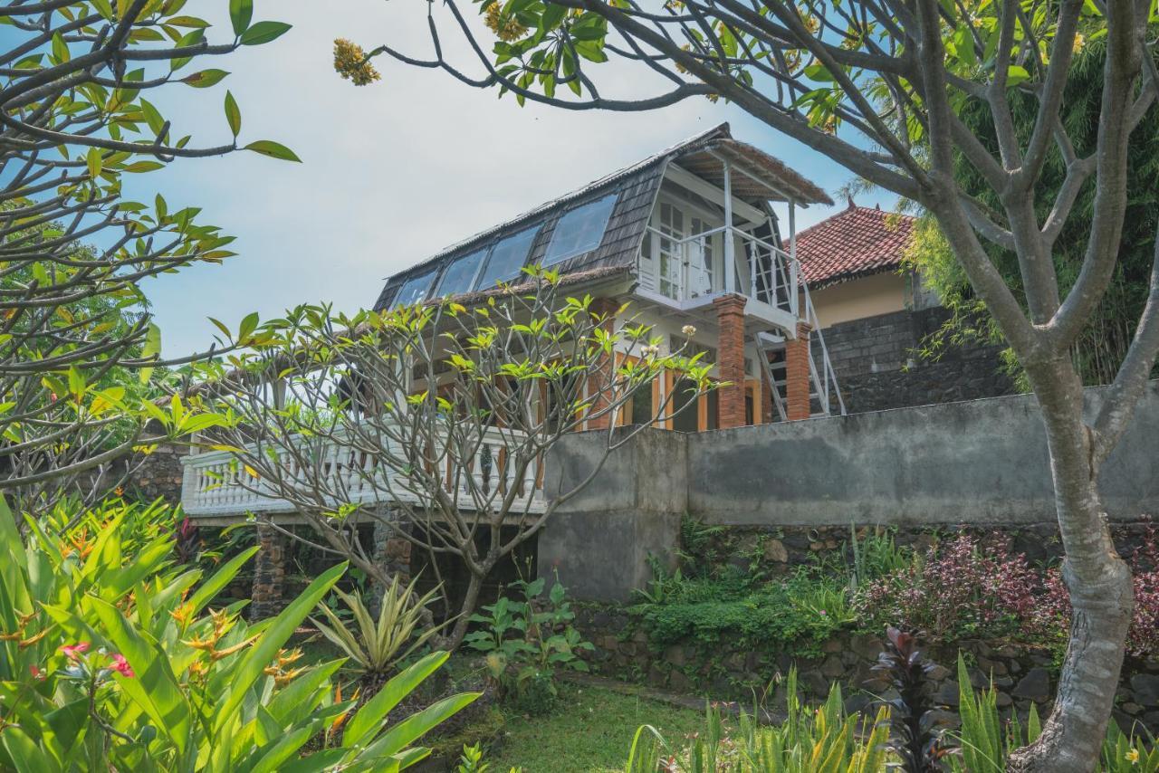 Villa Dinding Batu سينغاراجا المظهر الخارجي الصورة