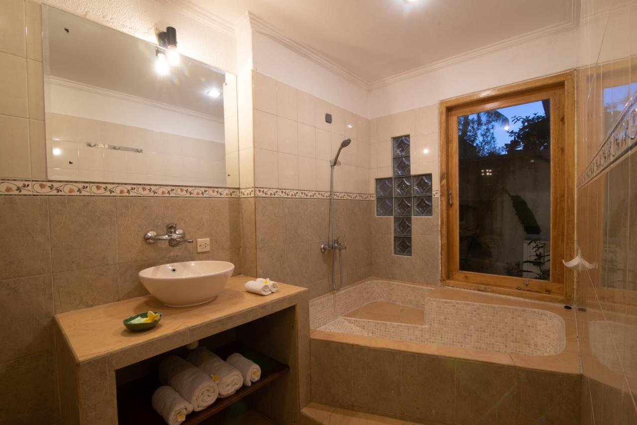 Villa Dinding Batu سينغاراجا المظهر الخارجي الصورة