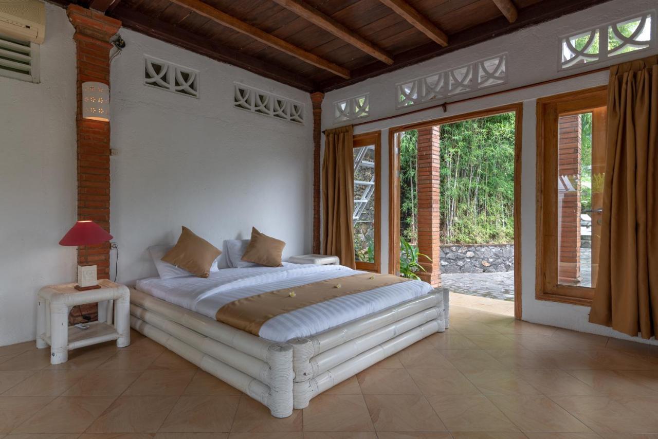Villa Dinding Batu سينغاراجا المظهر الخارجي الصورة