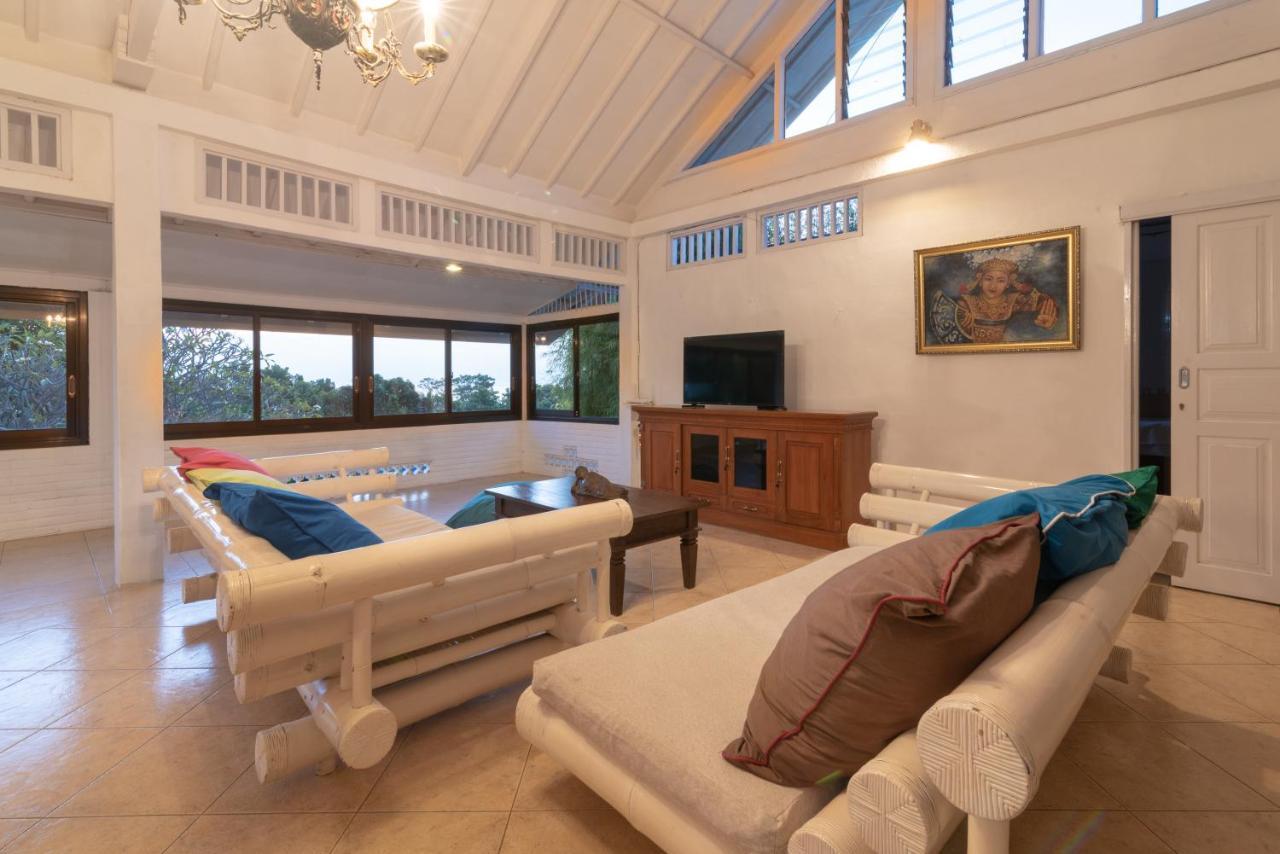 Villa Dinding Batu سينغاراجا المظهر الخارجي الصورة