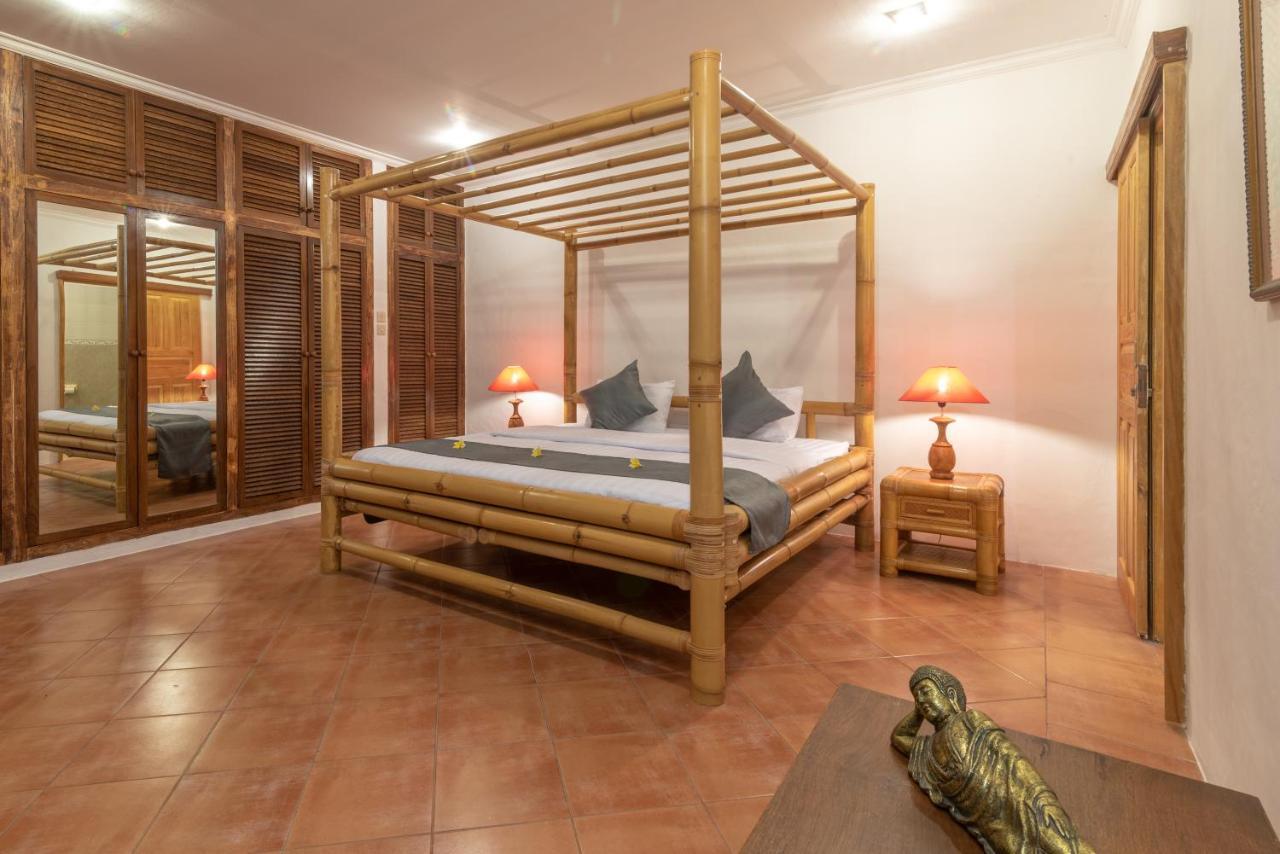 Villa Dinding Batu سينغاراجا المظهر الخارجي الصورة